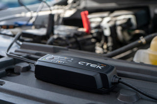 Battery Chargers 12V & 24V